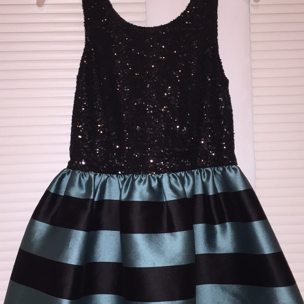 Anthro Sequined party dress - Picture 2 of 5